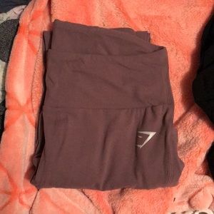 Gymshark Aspire Leggings (plum)
